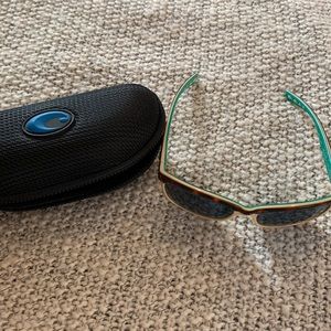 Costa de mar Womens polarized sunglasses